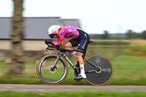 Lorena Wiebes op de tijdritfiets tijdens de Simac Ladies Tour © Getty Images