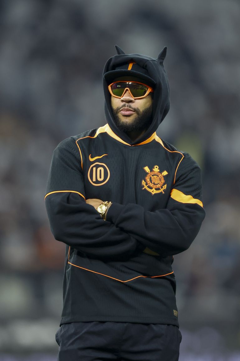 Nijpende situatie bij club Memphis Depay: niet-nagekomen afspraken kosten meteen 5 miljoen euro per jaar