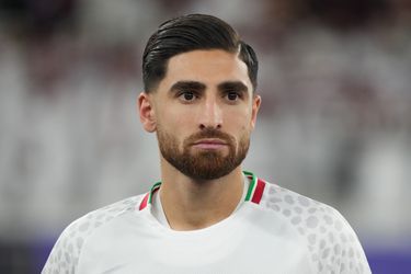 Alireza Jahanbakhsh verklaart keuze voor SC Heerenveen: 'Ik kon daarom niet naar het buitenland'