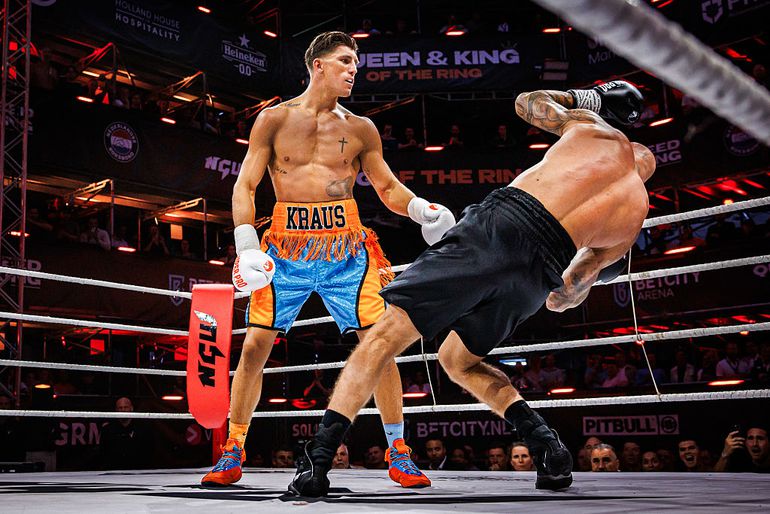 Bokssensatie deelt geweldig nieuws vlak voor titelgevecht in Nederland: 'We hebben het geheim gehouden'