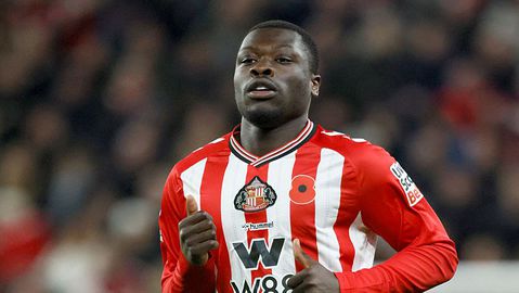 'Acrobaat' Brian Brobbey kroont zich tot held bij Sunderland en doet koploper Arsenal met Jurriën Timber pijn