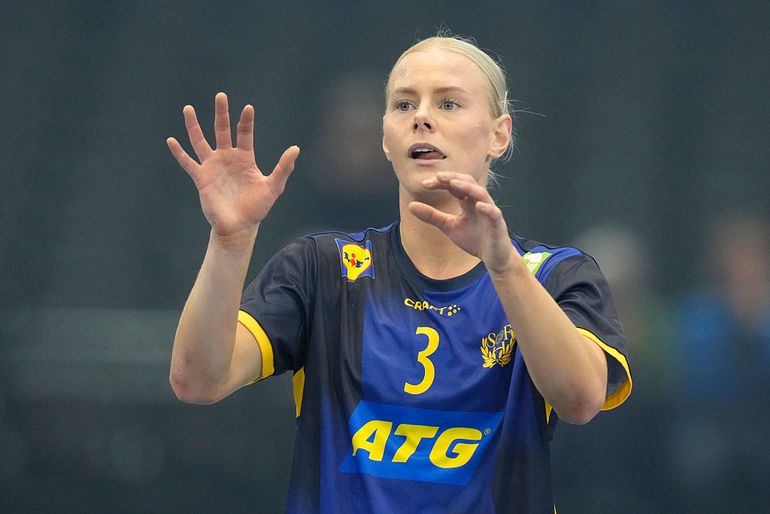 Zweedse handbalsters krijgen ervan langs na ongekende afgang op WK: 'Het is deprimerend'