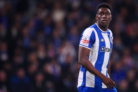 Concurrent van Luuk de Jong steekt Nederlandse spits op prachtige manier hart onder de riem