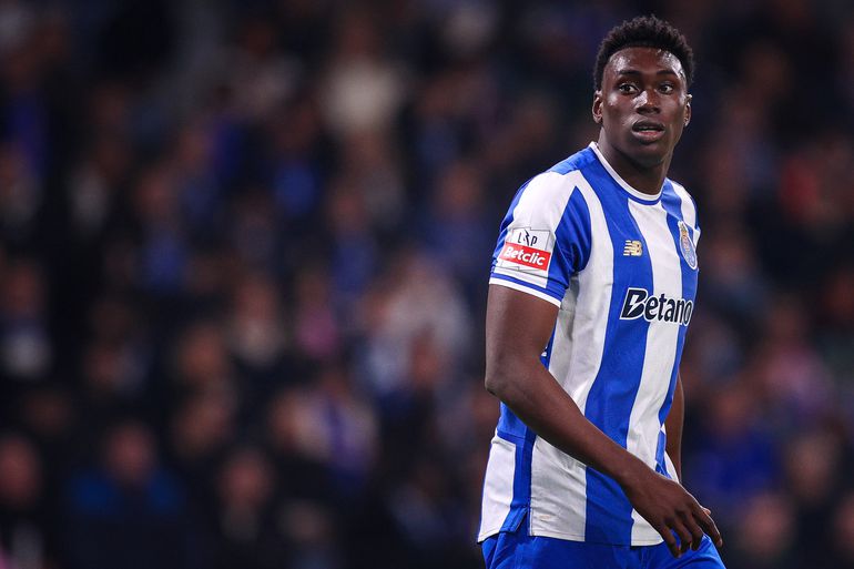 Concurrent van Luuk de Jong steekt Nederlandse spits op prachtige manier hart onder de riem