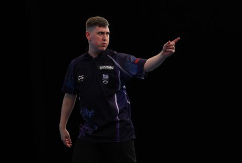 'Vergeten' dartssensatie (29) geeft droevige reden voor plotseling vertrek: 'Ik moest kiezen'