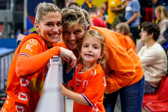 Opmerking Estavana Polman over dochtertje (8) op WK handbal krijgt bijval: ‘Het is zeker bijzonder’