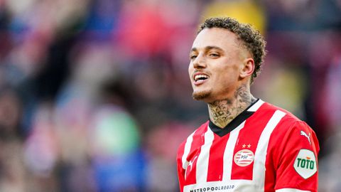 'Noano' Lang brengt nieuw nummer uit met andere rapper én oud-voetballer, inclusief vrolijk deuntje