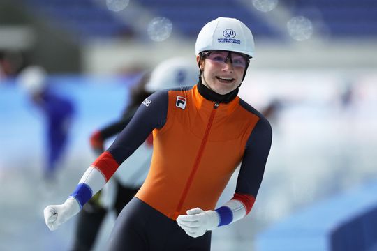 Schaatssensatie Angel Daleman (17) in middelpunt van dilemma: 'Dat ga ik niet tegenhouden'