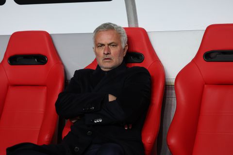José Mourinho geeft spelers straf na verlies in Portugal: 'Hoop dat ze niet in slaap vallen'