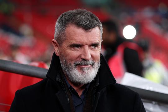 Manchester United-legende legt vinger op zere plek: 'Hij hangt er nog steeds rond als een slechte geur'