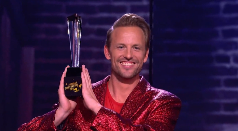 Olympisch schaatskampioen Michel Mulder wint als musicalster het tv-programma Stars on Stage