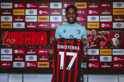 Feyenoord kan financieel meeprofiteren van miljoenentransfer Sinisterra