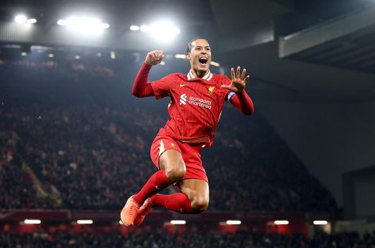 Liverpool-legende hijst Virgil van Dijk op het schild: 'Voelt alsof hij niet eens zijn best hoeft te doen'