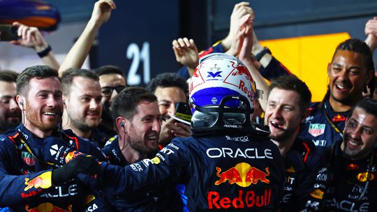 Blik in video terug op zege van Max Verstappen bij Grand Prix van Saoedi-Arabië