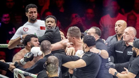 Storm van negatieve comments op Jamal Ben Saddiks Instagram: 'Doping naar je hoofd gestegen?'