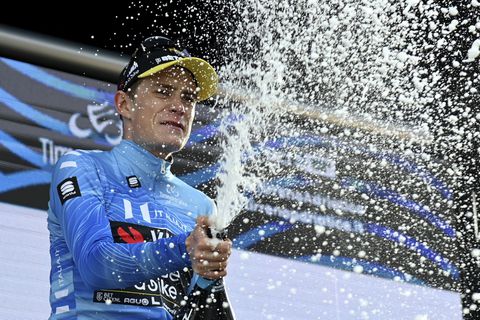 Jonas Vingegaard houdt huis in Tirreno, sneeuw zit Parijs-Nice dwars