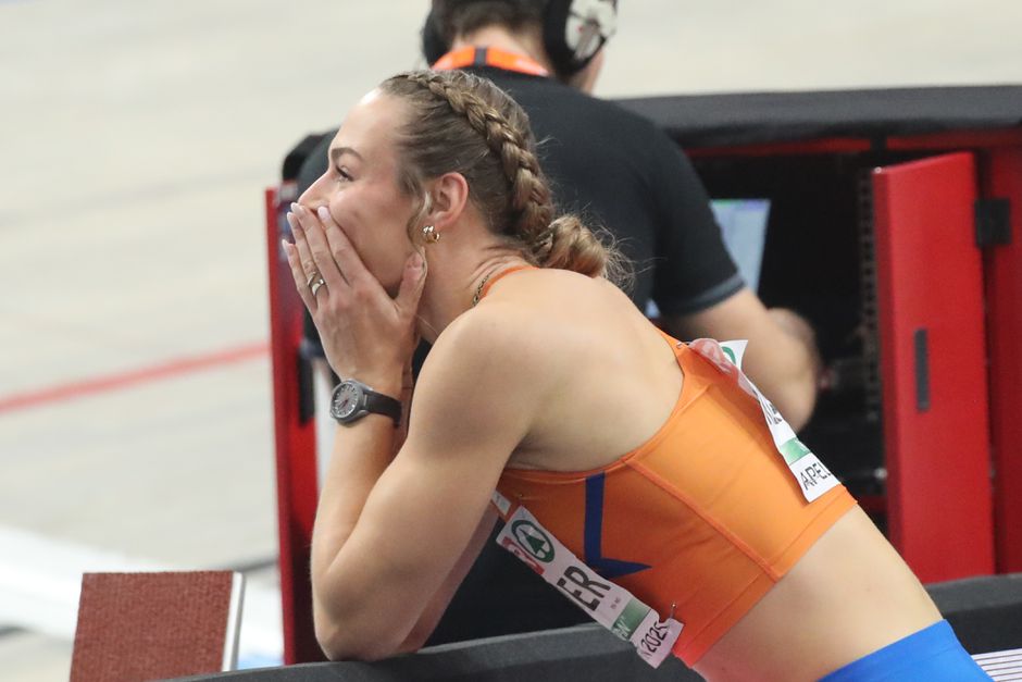 Vriend Lieke Klaver deelt emotionele beelden na gouden race op EK atletiek in Apeldoorn