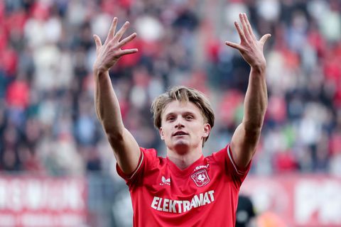 Legendes Ruud Gullit en Jari Litmanen moeten vrezen voor Sem Steijn: doelpuntenmachine jaagt op Eredivisie-record