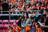Beroemde voetbalvrouw gaat de mist in op sociale media met zeer pikante screenshot