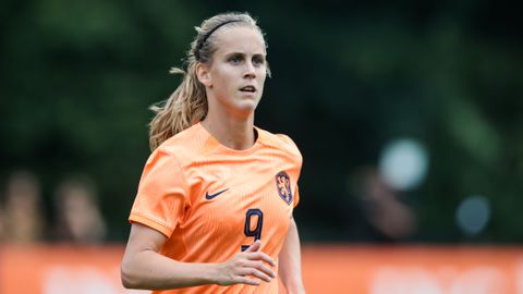 Oranje Leeuwin onthult persoonlijk drama: 'Ik dacht dat het normaal was'