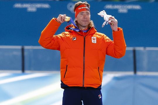 Dit is wat topschaatser Jorrit Bergsma (40) in totaal verdiende aan prijzengeld in zijn gouden seizoen