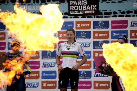 Lotte Kopecky maakt indruk: 'Al vaak tegen mijn vrouw gezegd dat ze een prachtige dame is geworden'