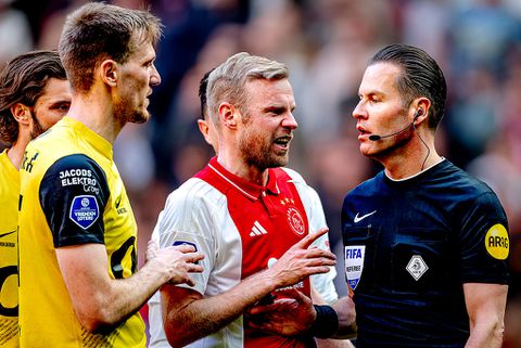Ajax-discussie tussen voormalig tophockeysters loopt hoog op: 'Ga jij dit nu tegen mij zeggen?'