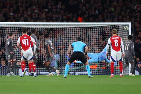 'Bend it like Dec-ham': bijzondere vergelijking tussen Declan Rice en legendarische landgenoot