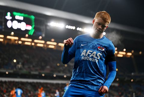 LIVE Shakhtar Donetsk - AZ | Alkmaarders in de problemen: dure fout zorgt voor wereldgoal in Conference League