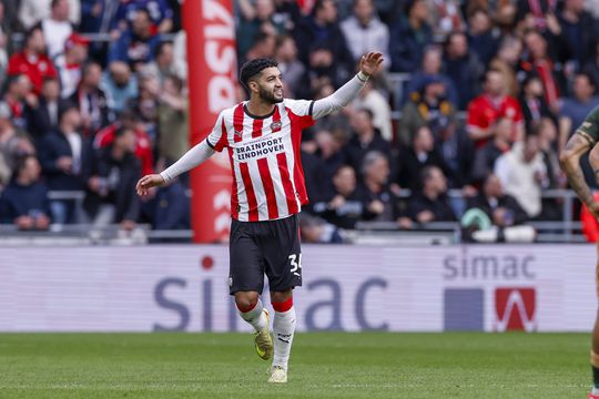 PSV'er Ismael Saibari kreeg hulp van voetbalicoon in moeilijke periode: 'Hij heeft gelijk gekregen'