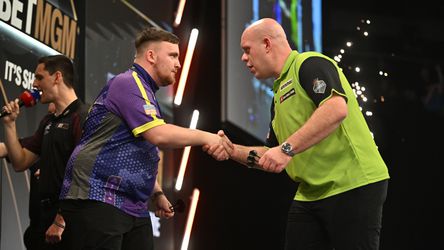 TV-gids: hier kijk je de ontknoping van de Premier League Darts met Michael van Gerwen en Luke Littler