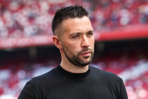 Ajax-trainer Francesco Farioli krijgt dubbele tegenvaller te verwerken richting sleutelduel met NEC