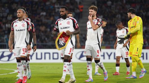 Brazilië opgeschrikt door gewapende overval op spelers van topclub bij terugkomst van Copa Libertadores