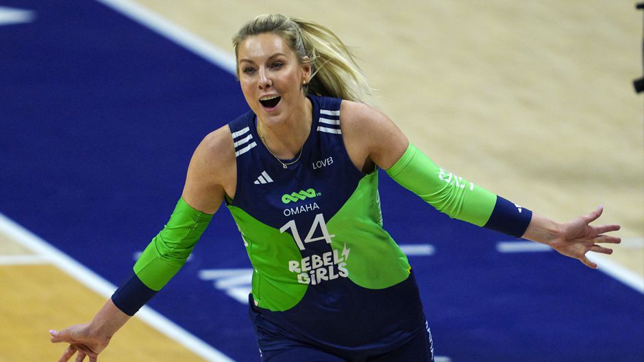 Nederlandse volleybalsters boos na 'seksistische opmerkingen': 'Alsof ik botergeil op dat veld sta'