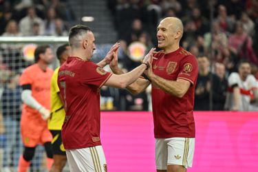 Arjen Robben zoekt maatje Franck Ribery weer op voor emotioneel bericht op grote dag