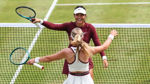 Gestalkte toptennisster Emma Raducanu (22) over lastig gevallen worden: 'Ik ben nu voorzichtiger'