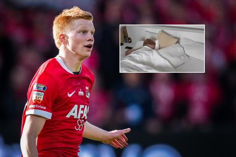 Opvallende beelden van vakantie AZ-sensatie Kees Smit duiken op na mislopen WK met Oranje