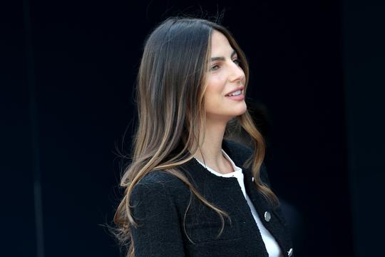 Kelly Piquet (vriendin Max Verstappen) heeft 'schattig' onderonsje met Mercedes-teambaas Toto Wolff bij GP Monaco