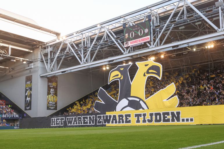 Noodlijdend Vitesse moet opnieuw bloeden door eigen toedoen: 'Dit doet pijn'