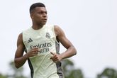 Real Madrid wéér getroffen door problemen in vliegtuig, na eerdere onwelwording van Kylian Mbappé