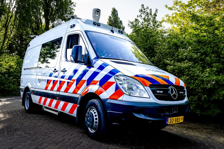 Nederlandse oud-profvoetballer verdacht van sturen seksueel getinte berichten aan 16-jarig meisje