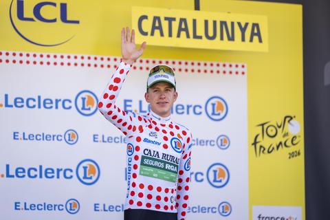 Tranen bij Nederlandse wielrenner (26) na drama in Tour de France: 'Ik kan mijn droom niet waarmaken'