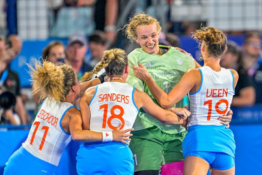 Nederlandse hockeysters winnen na zenuwslopende finale olympisch goud ten koste van oude bekende