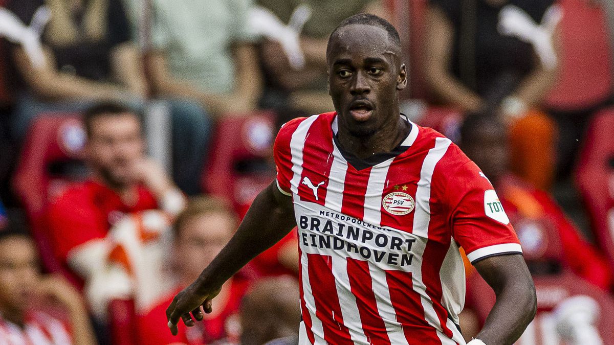 Jordan Teze heeft spijt van werkweigering bij PSV: 'Jullie kunnen op mij rekenen'