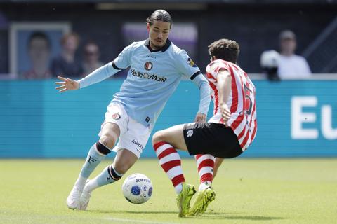 Live Eredivisie | Kersverse aanvoerder van grote waarde voor Feyenoord, ook Ajax opent jacht op PSV