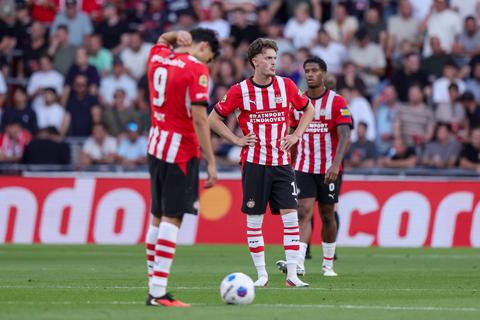 'Beest' genoemd als oplossing voor problemen bij PSV: 'Dan zou ik dat bedrag niet raar vinden'