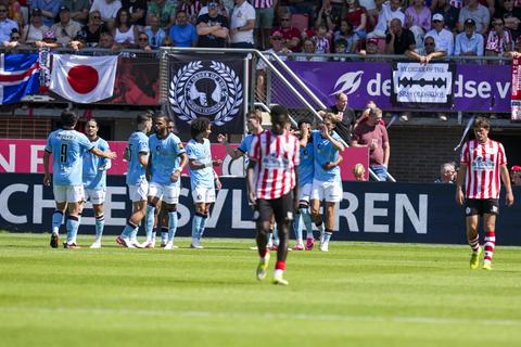 Ongekende slotfase bij Sparta - Feyenoord: ongeloof op tribunes