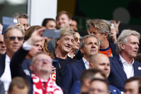 Oud-topvoetballer Wim Kieft bezorgt goede vriend schrik van zijn leven: 'Ik zag een leeg bed...'