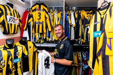 Vitesse plaatst vlak na elkaar twee uiteenlopende berichten in speciale week voor veelbesproken club