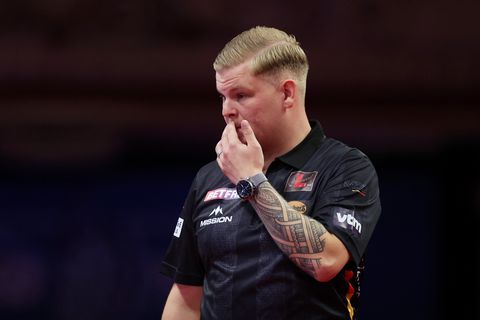 Topdarter hakt de knoop door: 'Ik speel niet meer voor mijn land'